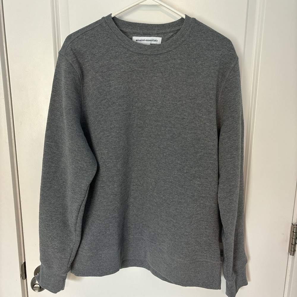 Amazon Essentials Men's Charcoal Crewneck Sweater